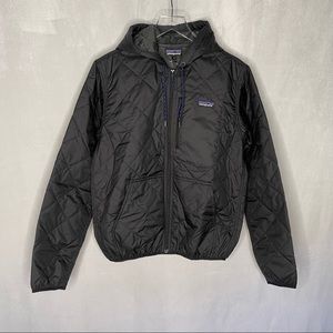 NWT Men’s Patagonia Diamond Quilted Bomber Hoodie. Color Black
